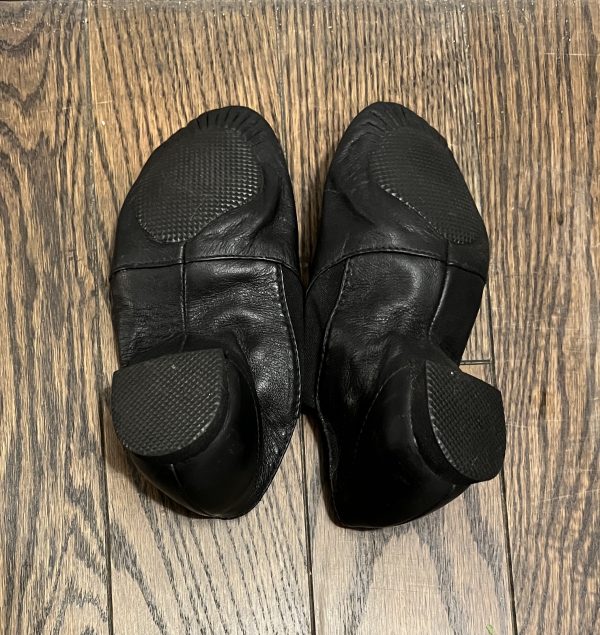 Girls Bloch Ballet Shoes Size 9.5 - Image 4