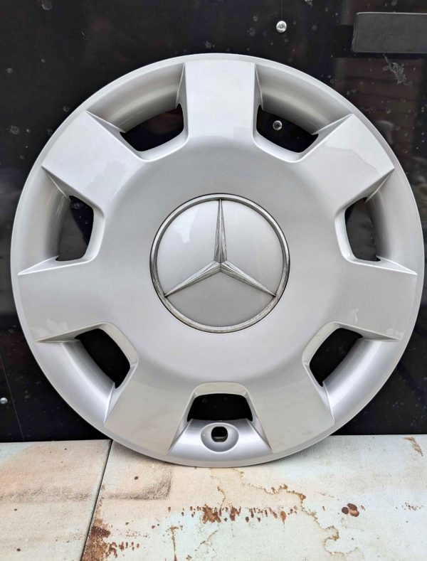 Set of 4 wheel covers/hub rim caps for Mercedes B200 A1694010224 PA-MD SP 5431