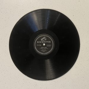 Eartha Kitt Santa Baby / Under The Bridges Of Paris Shellac 78 RPM 20-5502