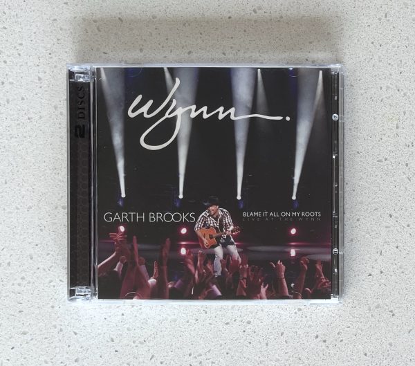 Garth Brooks The Ultimate Hits Blame It All On My Roots CD + DVD NO SCRATCHES!!! 85420-6001-24-4-22