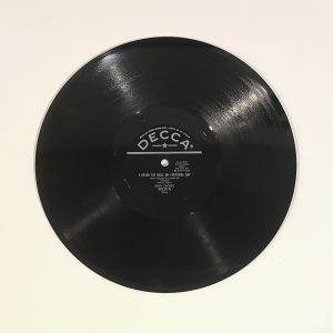 Bing Crosby I Heard The Bells On Christmas Day / Christmas Is A Comin Xmas Shellac 78 RPM 30126