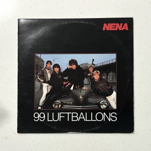 Nena 99 Luftballons Red Balloons Vinyl Record Album LP FE 39294