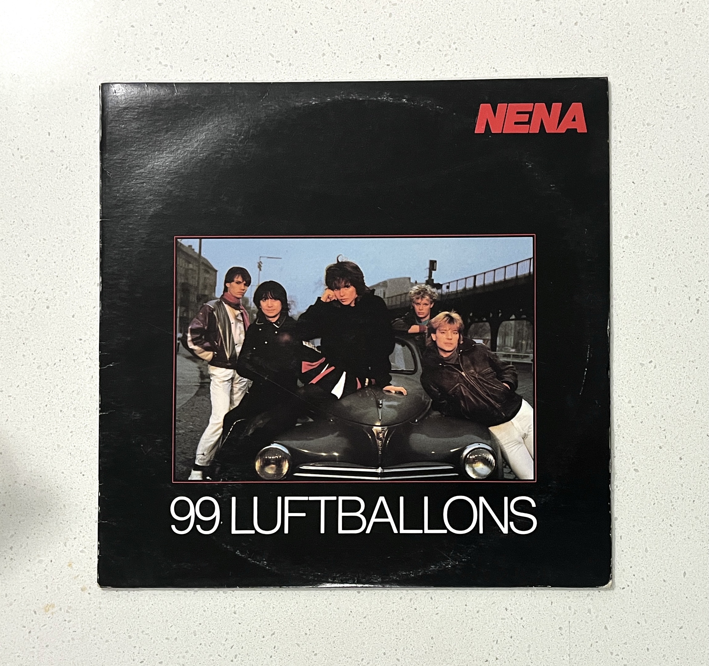 Nena 99 Luftballons Red Balloons Vinyl Record Album LP FE 39294
