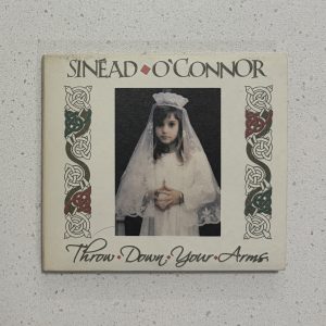 Sinead O Connor Throw Your Arms Down NM/VG